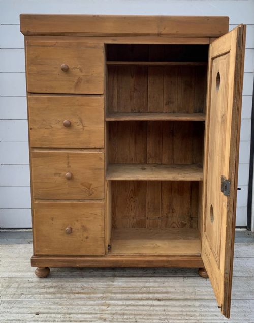 CIRCA 1900 EAST EUROPEAN PINE FOOD LARDER CUPBOARD - ADDITIONAL PHOTO 5