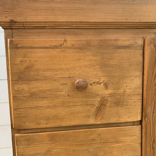 CIRCA 1900 EAST EUROPEAN PINE FOOD LARDER CUPBOARD - ADDITIONAL PHOTO 7