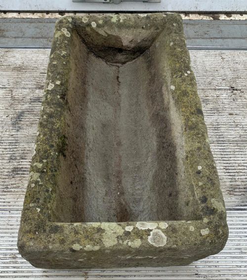 19TH CENTURY SANDSTONE TROUGH - ADDITIONAL PHOTO 5