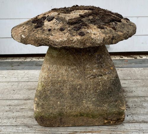 19TH CENTURY HAM STONE STADDLE STONE - ADDITIONAL PHOTO 6