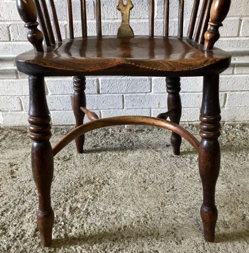 EARLY 19TH CENTURY HOOP BACK WINDSOR ARM CHAIR - ADDITIONAL PHOTO 5
