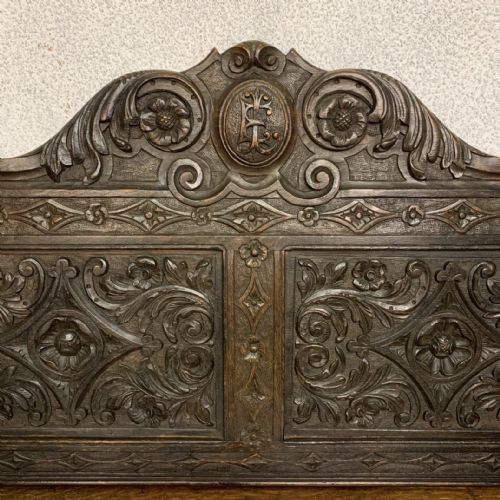 VICTORIAN CARVED OAK HALL BENCH WITH LIFT UP SEAT - ADDITIONAL PHOTO 2