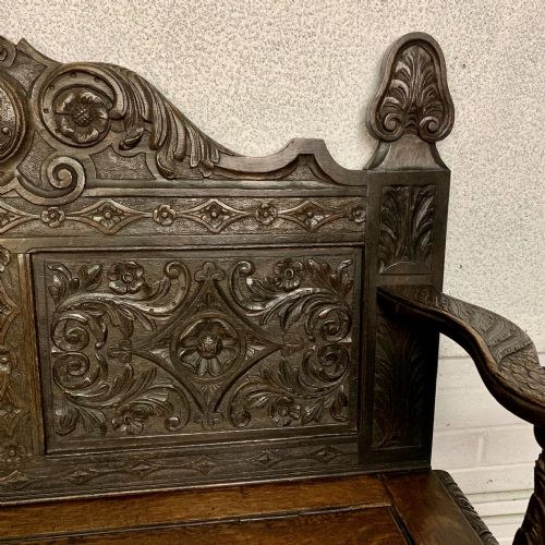 VICTORIAN CARVED OAK HALL BENCH WITH LIFT UP SEAT - ADDITIONAL PHOTO 4
