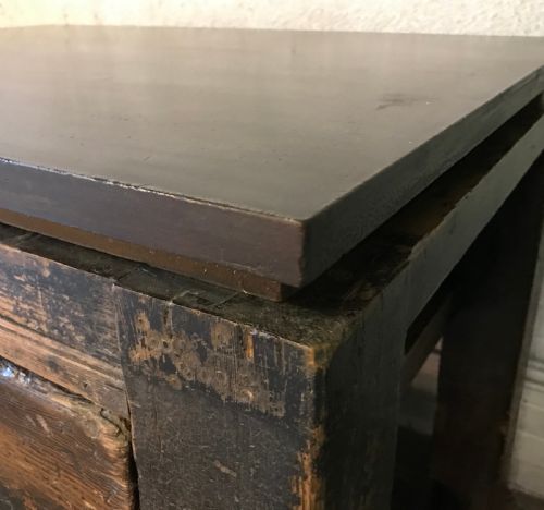 19TH CENTURY PRINTERS TABLE IN ORIGINAL FINISH - ADDITIONAL PHOTO 5