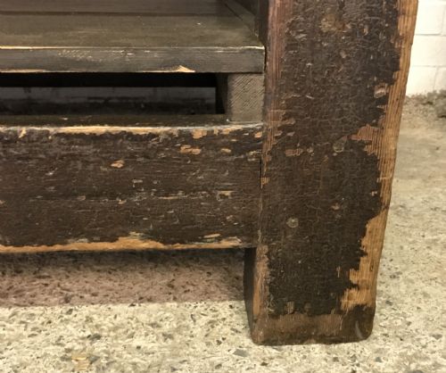 19TH CENTURY PRINTERS TABLE IN ORIGINAL FINISH - ADDITIONAL PHOTO 9