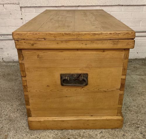 VICTORIAN PINE BLANKET BOX - ADDITIONAL PHOTO 13