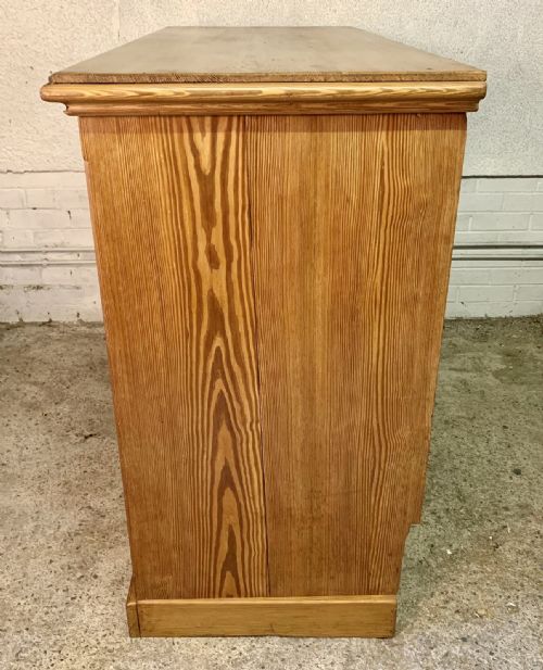 VICTORIAN PITCH PINE BANK OF 8 DRAWERS WITH ORIGINAL GOTHIC HANDLES - ADDITIONAL PHOTO 9