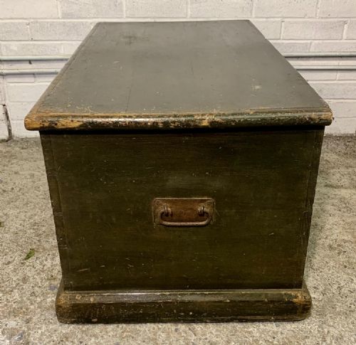 VICTORIAN PAINTED PINE BLANKET BOX WITH ORIGINAL PAINT - ADDITIONAL PHOTO 11
