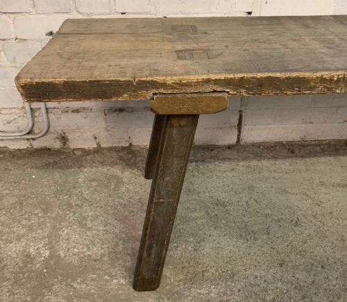 19TH CENTURY HARDWOOD PIG BENCH - ADDITIONAL PHOTO 5