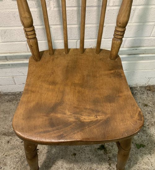 SET OF 4 VICTORIAN STICK BACK KITCHEN CHAIRS CONSTRUCTED FROM ELM AND BEECH - ADDITIONAL PHOTO 2