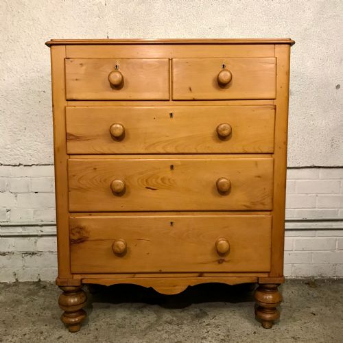 victorian pine chest of drawers - CATEGORY: ANTIQUE CHEST OF DRAWERS - DATED VICTORIAN