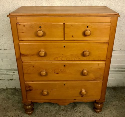 VICTORIAN PINE CHEST OF DRAWERS - ADDITIONAL PHOTO 2