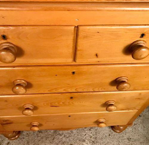 VICTORIAN PINE CHEST OF DRAWERS - ADDITIONAL PHOTO 6