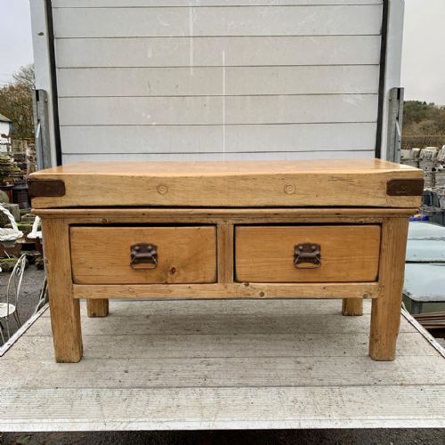 circa 1900 butchers block on original base with 2 drawers - CATEGORY: ANTIQUE MISCELLANEOUS - DATED 1900