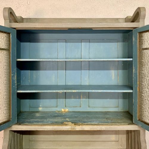 CIRCA 1900 EUROPEAN GLAZED TOP DRESSER WITH ORIGINAL PAINT - ADDITIONAL PHOTO 4
