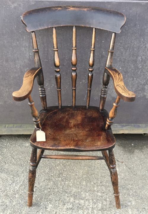 VICTORIAN ELM AND BEECH WINDSOR ARM CHAIR - ADDITIONAL PHOTO 1