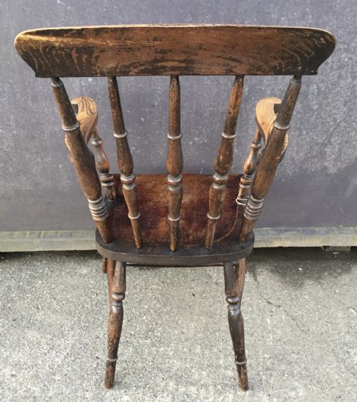 VICTORIAN ELM AND BEECH WINDSOR ARM CHAIR - ADDITIONAL PHOTO 10