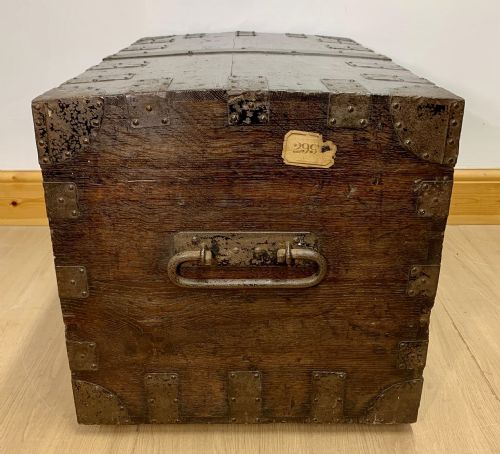 19TH CENTURY OAK METAL BOUND SILVER CHEST - ADDITIONAL PHOTO 9