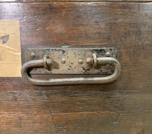 19TH CENTURY OAK METAL BOUND SILVER CHEST - ADDITIONAL PHOTO 10