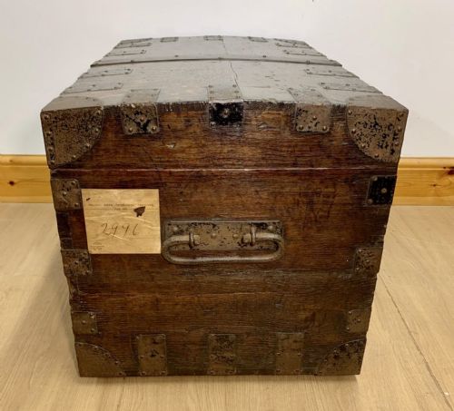 19TH CENTURY OAK METAL BOUND SILVER CHEST - ADDITIONAL PHOTO 11