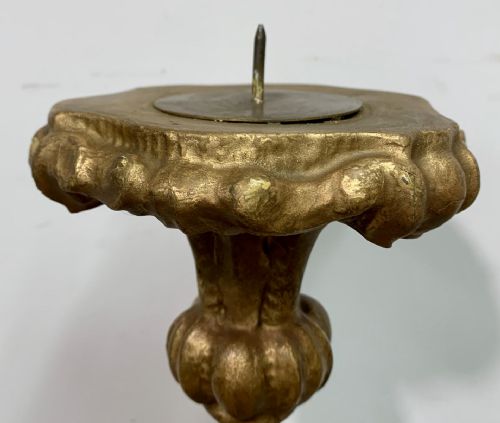 PAIR OF 19TH CENTURY GILT WOODEN GESSO PRICKET CANDLESTICKS - ADDITIONAL PHOTO 1