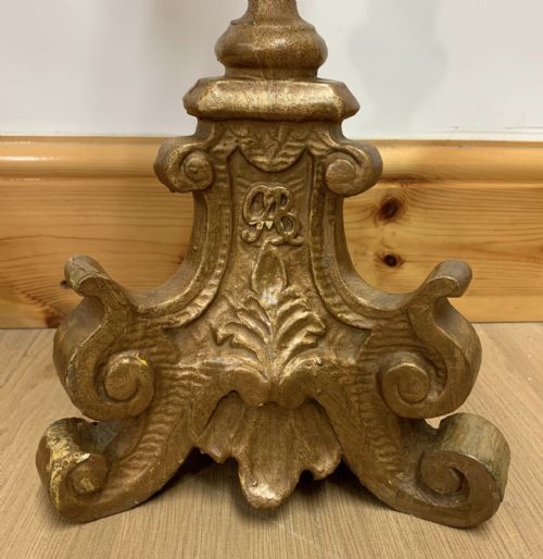 PAIR OF 19TH CENTURY GILT WOODEN GESSO PRICKET CANDLESTICKS - ADDITIONAL PHOTO 5
