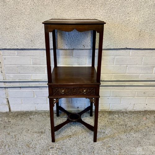 georgian 1800 mahogany 3 tier bedside table with original brass drop handles - CATEGORY: ANTIQUE CABINETS - DATED 1800