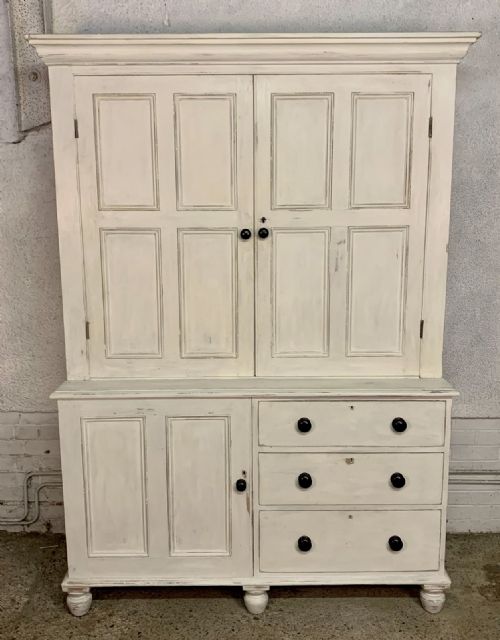 MID 19TH CENTURY 1850 PAINTED HOUSEKEEPER'S CUPBOARD - ADDITIONAL PHOTO 1