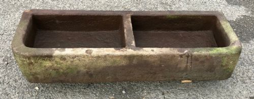 19TH CENTURY HAND CARVED PENNANT STONE PARTITION TROUGH WITH ROUNDED CORNERS - ADDITIONAL PHOTO 1
