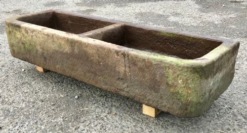 19TH CENTURY HAND CARVED PENNANT STONE PARTITION TROUGH WITH ROUNDED CORNERS - ADDITIONAL PHOTO 2