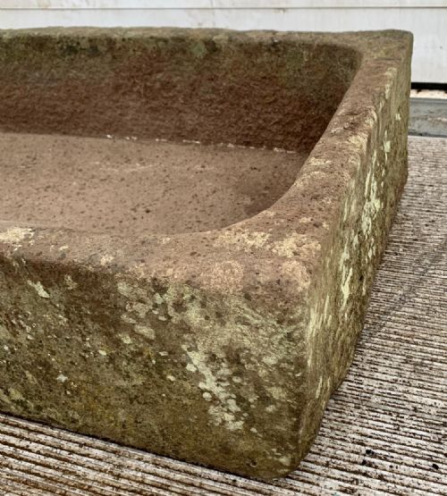 19TH CENTURY HAND CARVED PENNANT STONE SINK - ADDITIONAL PHOTO 4