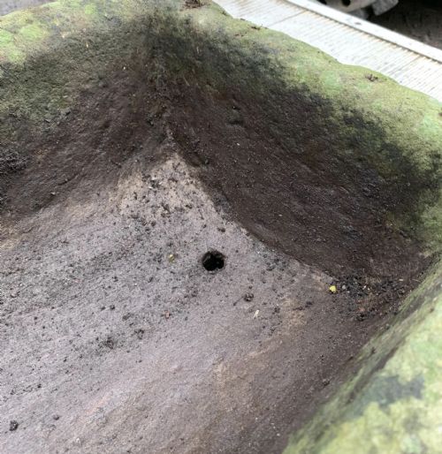 19TH CENTURY HAND CARVED SANDSTONE TROUGH - ADDITIONAL PHOTO 3
