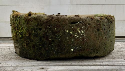 19TH CENTURY HAND CARVED SANDSTONE D END TROUGH - ADDITIONAL PHOTO 1