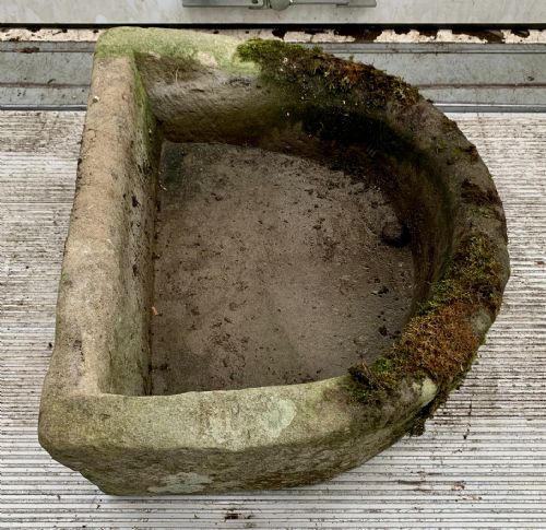 19TH CENTURY HAND CARVED SANDSTONE D END TROUGH - ADDITIONAL PHOTO 4