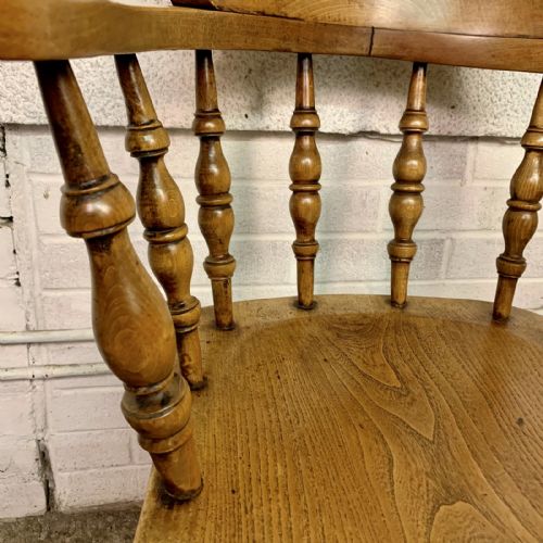 PAIR OF 19TH CENTURY SMOKER'S BOW CAPTAIN'S CHAIRS WITH BEECH FRAME AND ELM SEAT - ADDITIONAL PHOTO 3