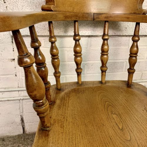 PAIR OF 19TH CENTURY SMOKER'S BOW CAPTAIN'S CHAIRS WITH BEECH FRAME AND ELM SEAT - ADDITIONAL PHOTO 10