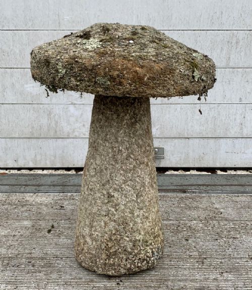 19TH CENTURY CORNISH GRANITE STADDLE STONE - ADDITIONAL PHOTO 5