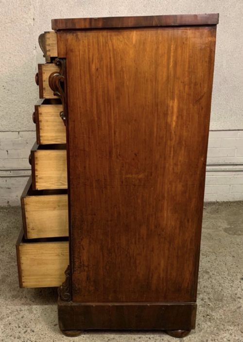 VICTORIAN MAHOGANY SCOTTISH CHEST OF 7 DRAWERS COMPLETE WITH ORIGINAL TURNED KNOBS - ADDITIONAL PHOTO 10