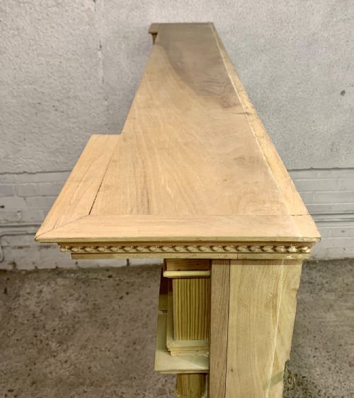 VICTORIAN PINE AND WALNUT FIRE SURROUND WITH GESSO DETAILS AND TWIN COLUMNS - ADDITIONAL PHOTO 2