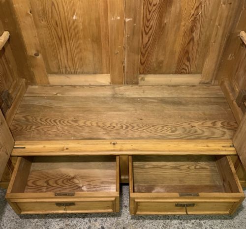 CIRCA 1900 EAST EUROPEAN PINE KNOCK DOWN WARDROBE - ADDITIONAL PHOTO 8