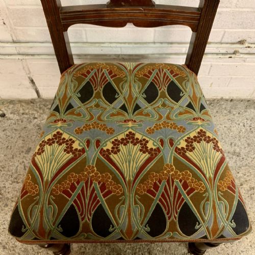 SET OF 6 EDWARDIAN MAHOGANY DINING CHAIRS WITH REUPHOLSTERED LIBERTY PATTERN SEATS - ADDITIONAL PHOTO 4