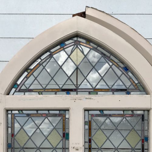 VICTORIAN ARCH TOP EXTERNAL PINE DOOR WITH STAINED GLASS PANELS DEPICTING MUSICAL INSTRUMENTS AND ORIGINAL FRAME - ADDITIONAL PHOTO 2