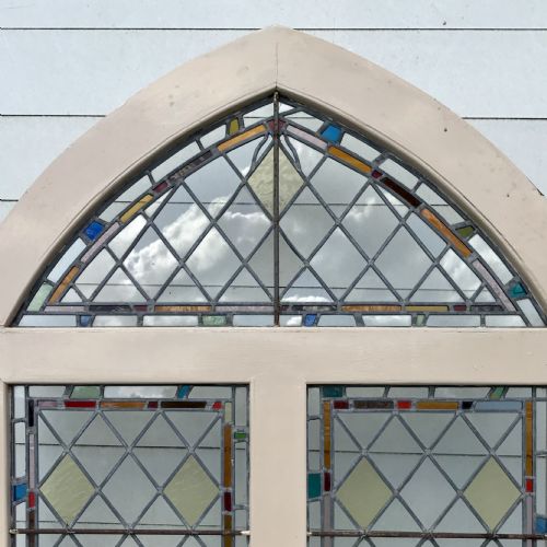 VICTORIAN ARCH TOP EXTERNAL PINE DOOR WITH STAINED GLASS PANELS DEPICTING MUSICAL INSTRUMENTS AND ORIGINAL FRAME - ADDITIONAL PHOTO 10