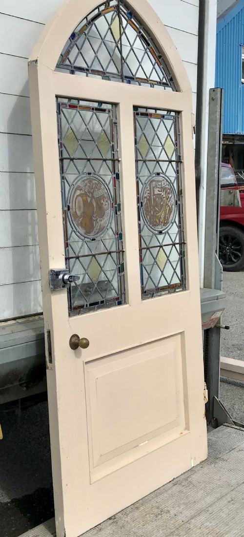 VICTORIAN ARCH TOP EXTERNAL PINE DOOR WITH STAINED GLASS PANELS DEPICTING MUSICAL INSTRUMENTS AND ORIGINAL FRAME - ADDITIONAL PHOTO 16