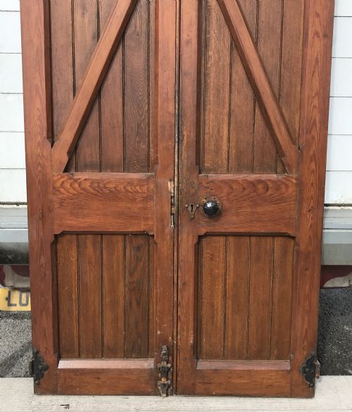 PAIR OF 19TH CENTURY ARCH TOP OAK DOORS WITH DECORATIVE HINGES AND HANDLES AND FRAME - ADDITIONAL PHOTO 13