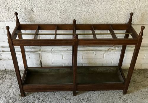 EDWARDIAN OAK DOUBLE STICK STAND WITH CENTRAL BRASS RAIL AND TURNED FINIALS - ADDITIONAL PHOTO 5
