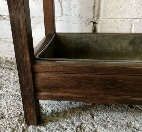 EDWARDIAN OAK DOUBLE STICK STAND WITH CENTRAL BRASS RAIL AND TURNED FINIALS - ADDITIONAL PHOTO 7