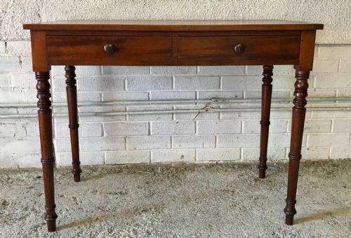 VICTORIAN MAHOGANY 2 DRAWER SIDEWRITING TABLE WITH TURNED LEGS - ADDITIONAL PHOTO 1