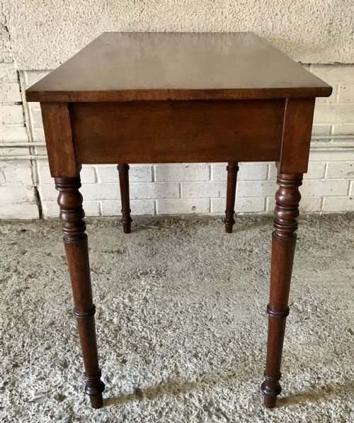 VICTORIAN MAHOGANY 2 DRAWER SIDEWRITING TABLE WITH TURNED LEGS - ADDITIONAL PHOTO 9