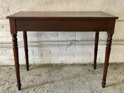 VICTORIAN MAHOGANY 2 DRAWER SIDEWRITING TABLE WITH TURNED LEGS - ADDITIONAL PHOTO 11